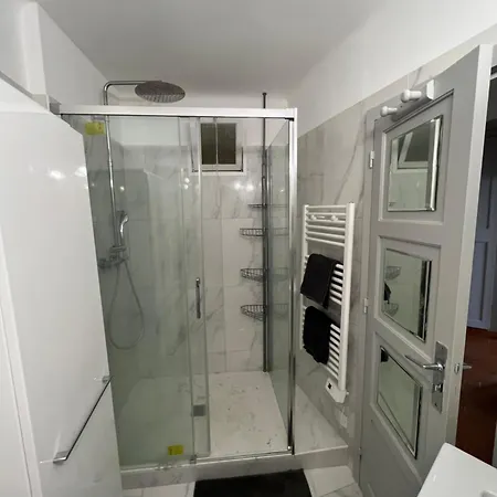 Apartment Le Laetitia - De Charme Dans La Vieille Avec Vue