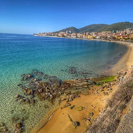 Le Laetitia - De Charme Dans La Vieille Avec Vue Mer *