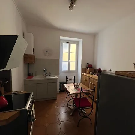 Appartement Le Laetitia - De Charme Dans La Vieille Avec Vue *