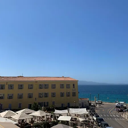 Le Laetitia - De Charme Dans La Vieille Avec Vue Mer Ajaccio (Corsica)